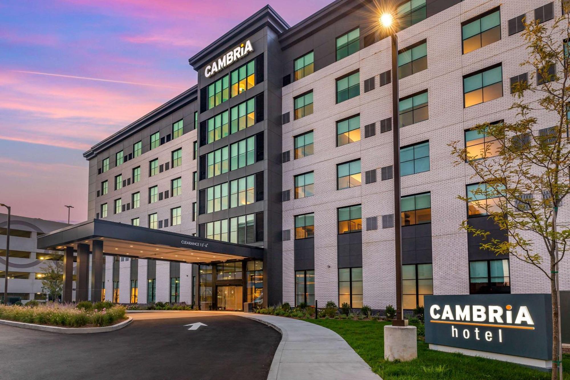 Cambria Hotel New Haven University Area Exterior foto